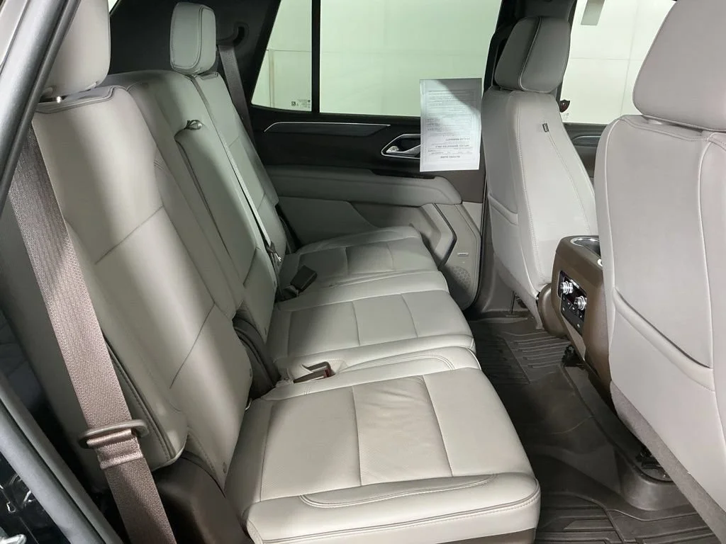 Used 2022 Onyx Black GMC SLT image 21
