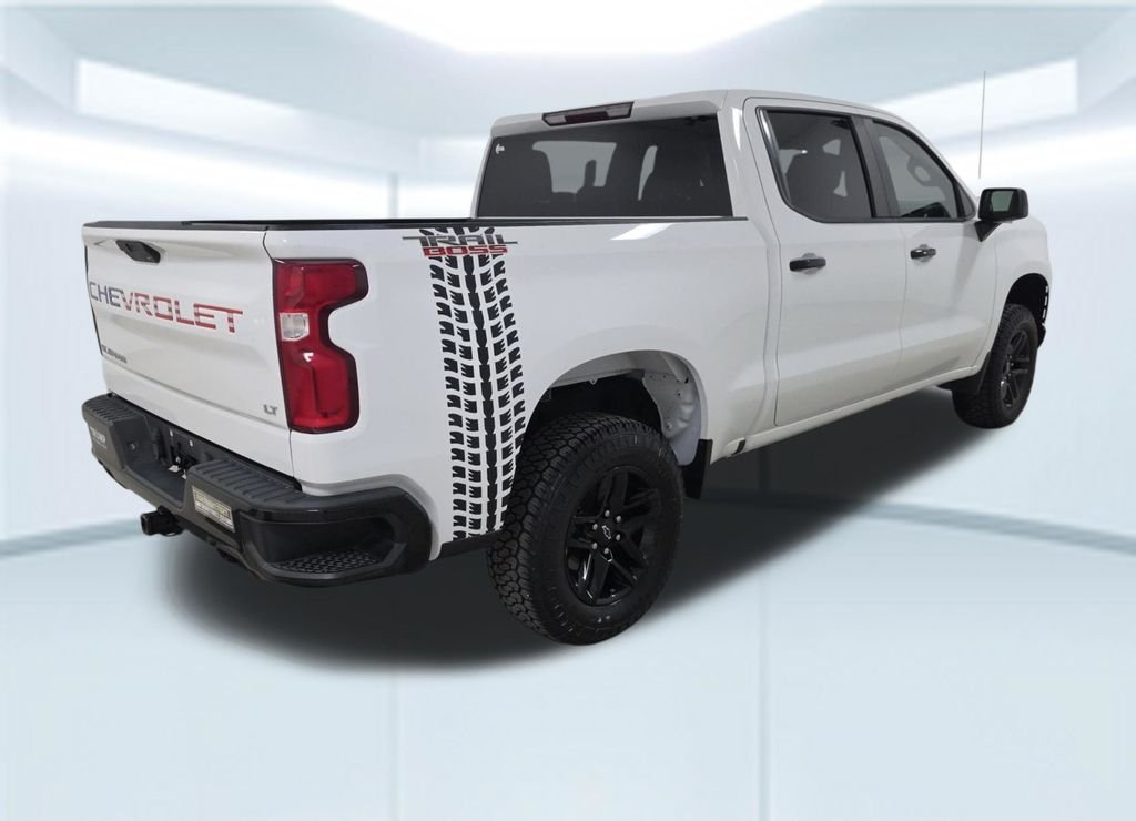 Used 2020 White Chevrolet LT Trail Boss image 2