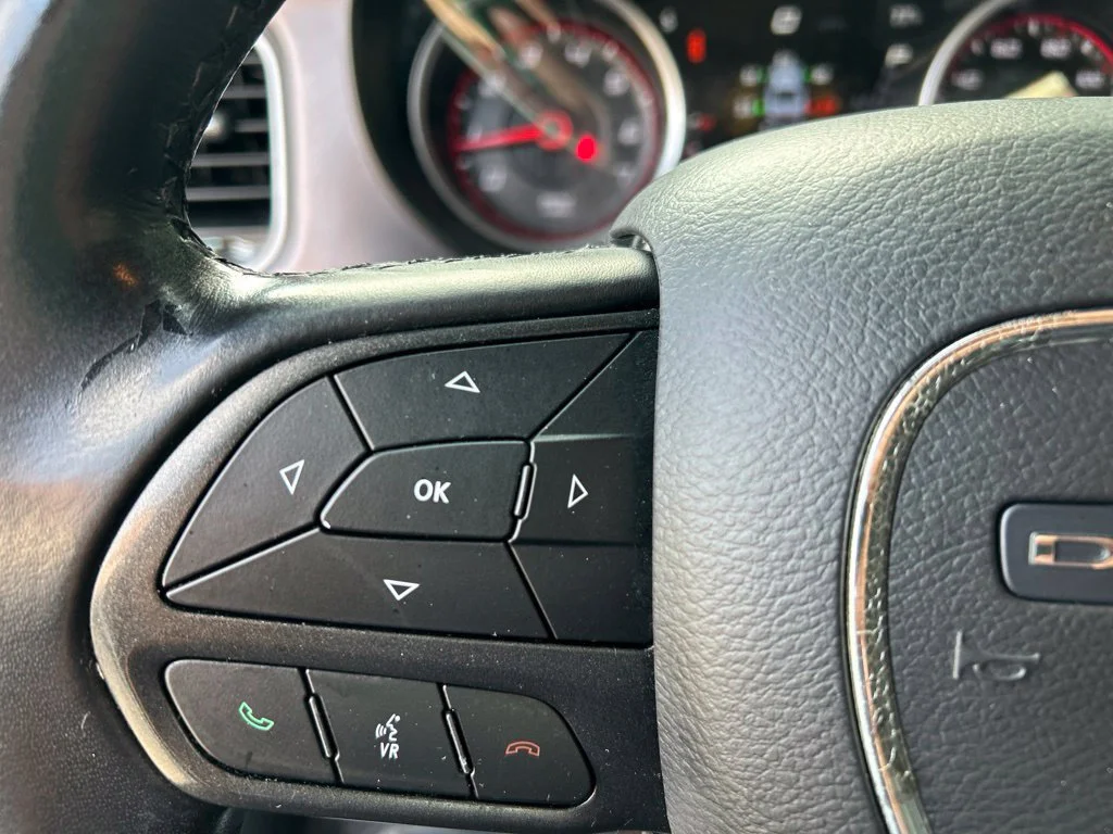 Used 2023 Silver Dodge SXT image 18