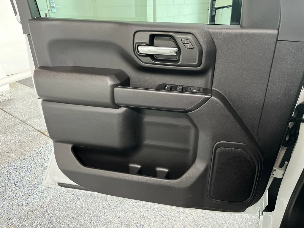 2026 Chevrolet Silverado 2500 HD Custom - Photo 24