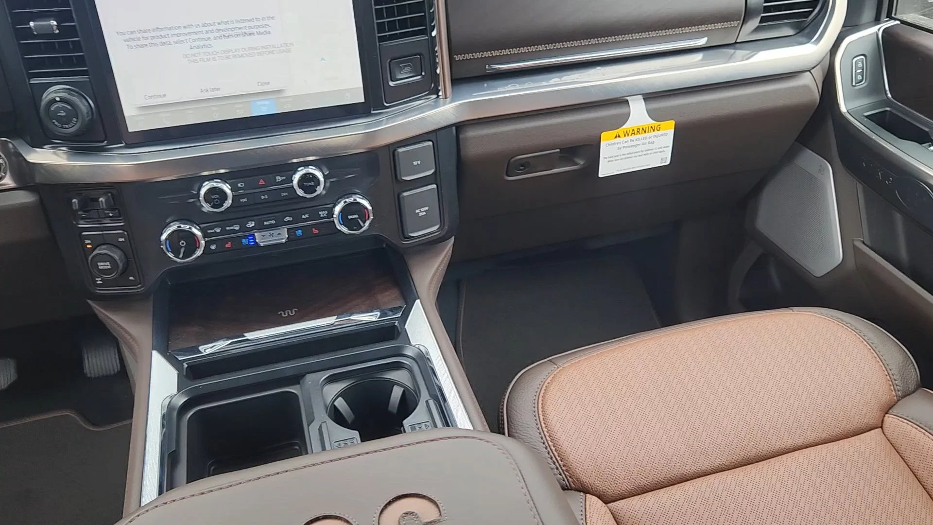 New 2026 Agate Black Metallic Ford King Ranch image 7