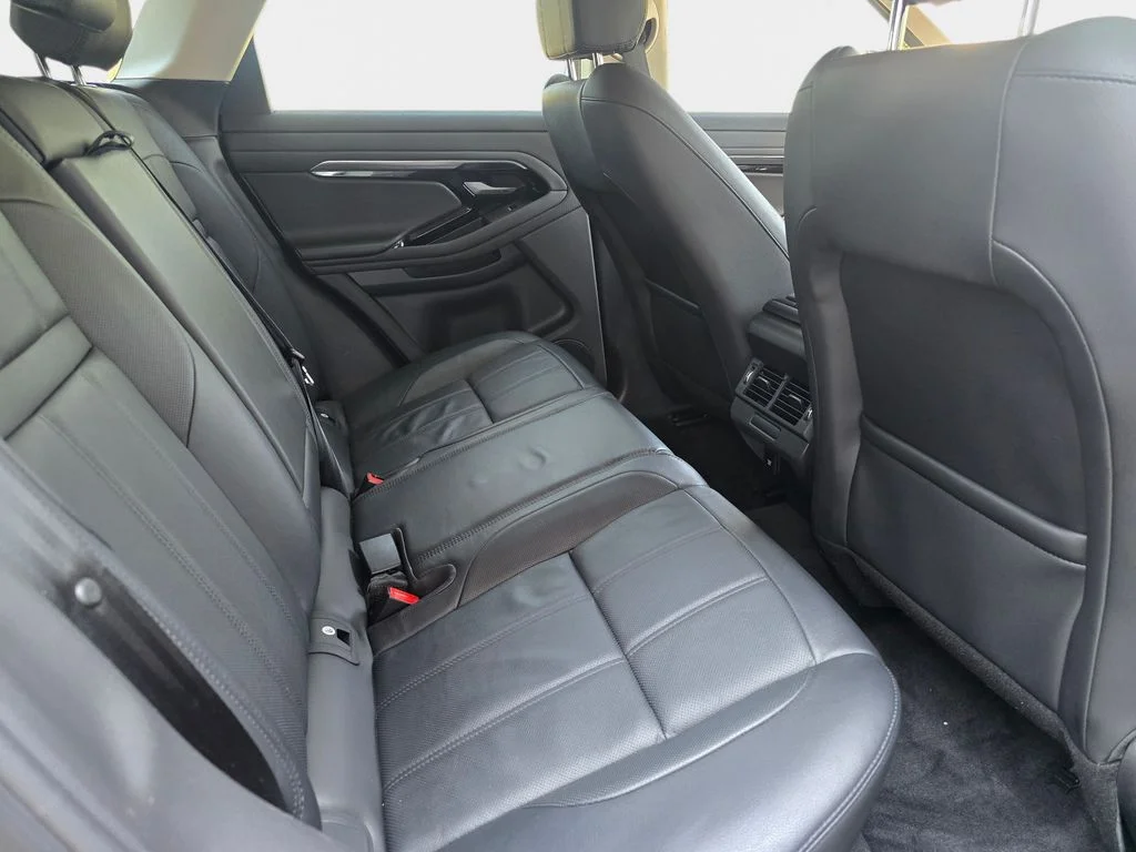 Used 2020 Black Land Rover S image 13