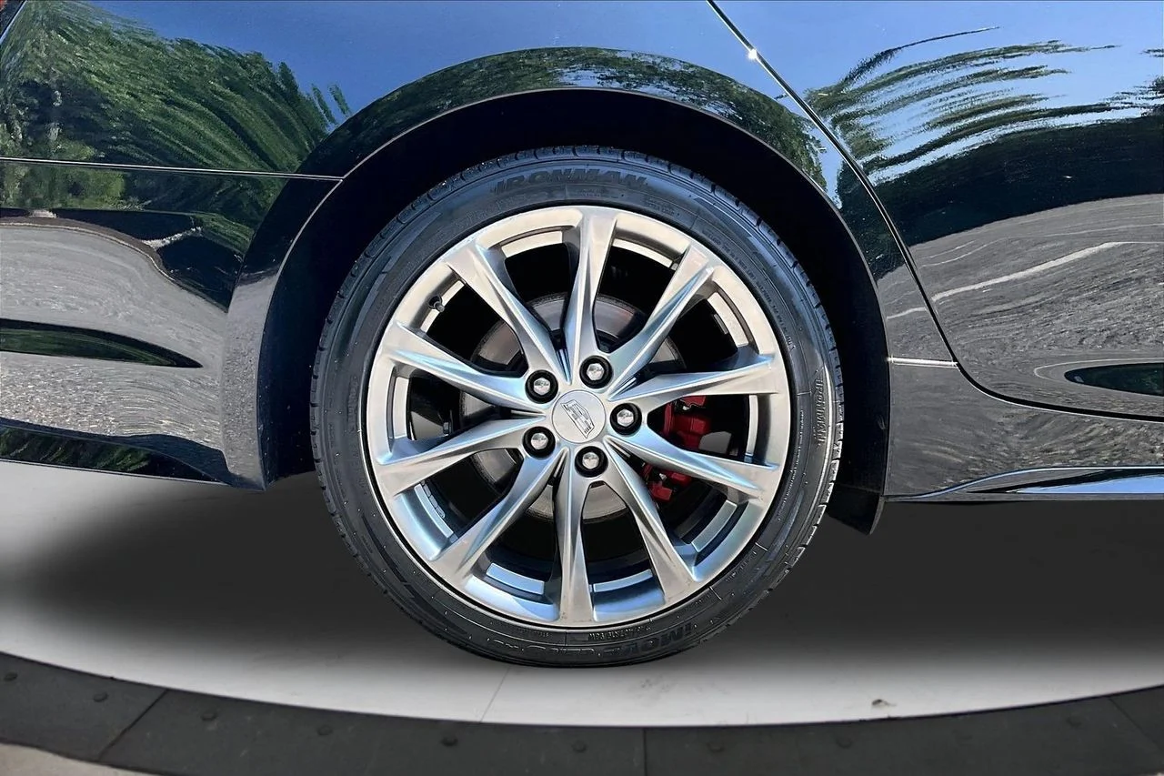 Certified Used 2022 Black Cadillac V-Series image 35