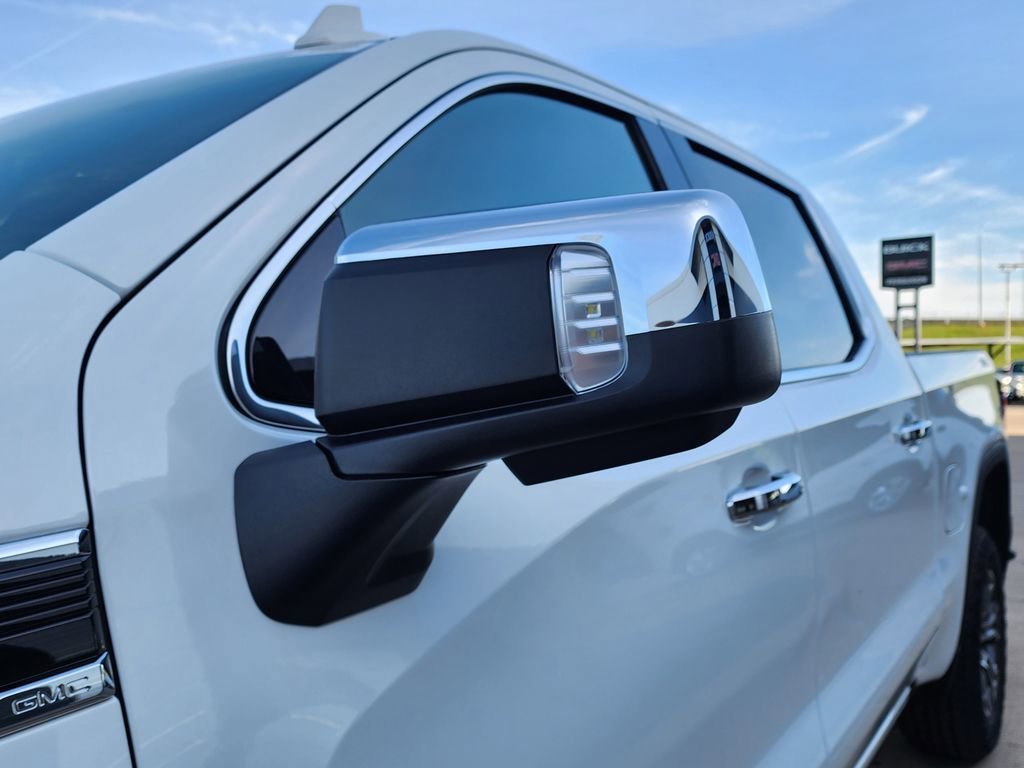 2026 GMC Sierra 1500 SLT - Photo 13