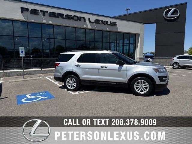 2017 Ford Explorer Base 4WD's photo