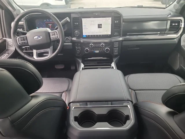 New 2025 White Metallic Ford Lariat image 15