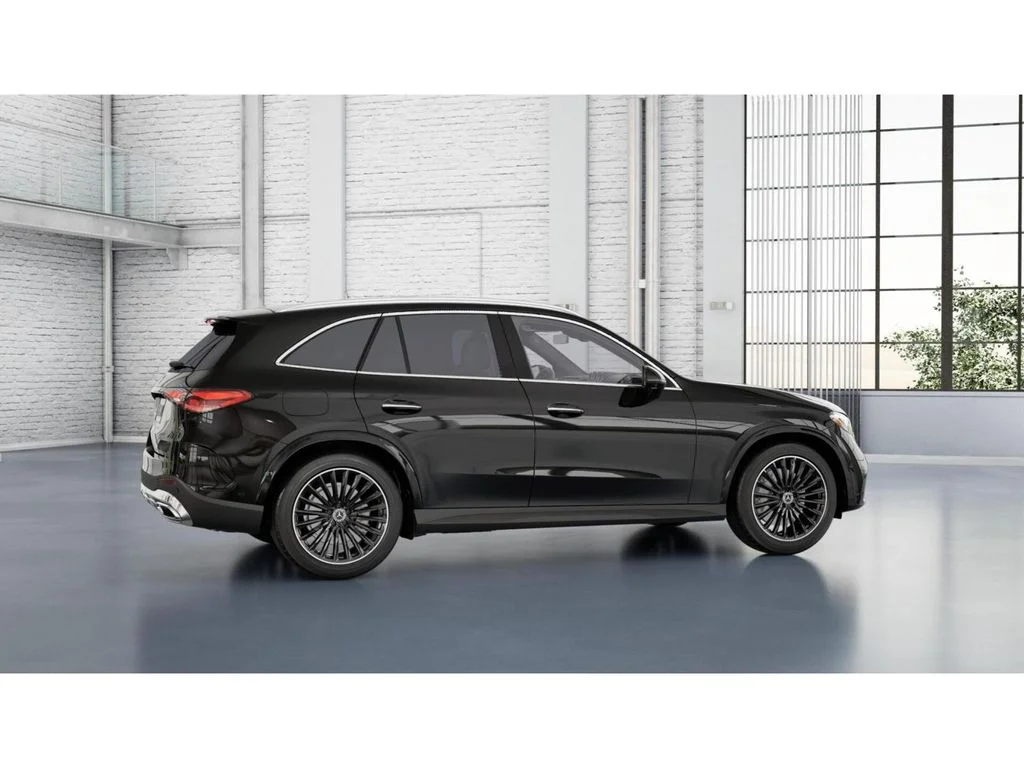 New 2027 Black Mercedes-Benz GLC 300 image 51