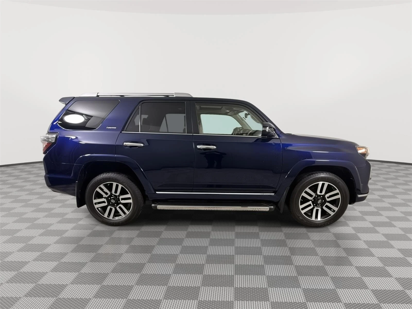 2020 Toyota 4Runner Limited - Photo 13