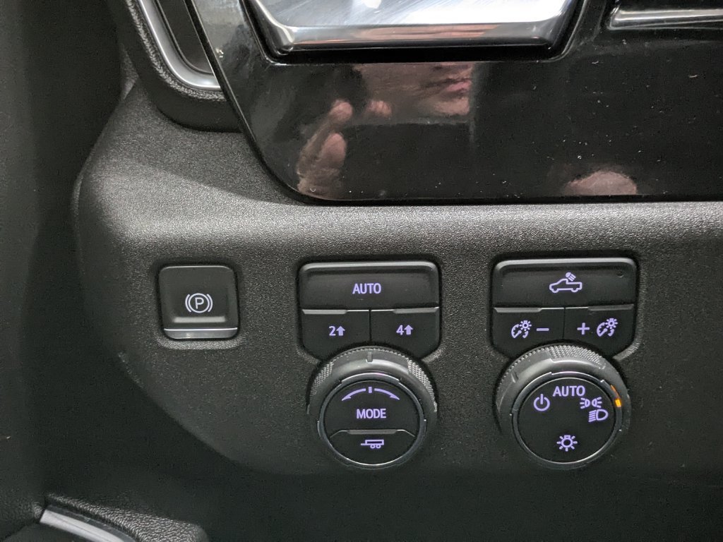 2023 Chevrolet Silverado 1500 LT - Photo 32