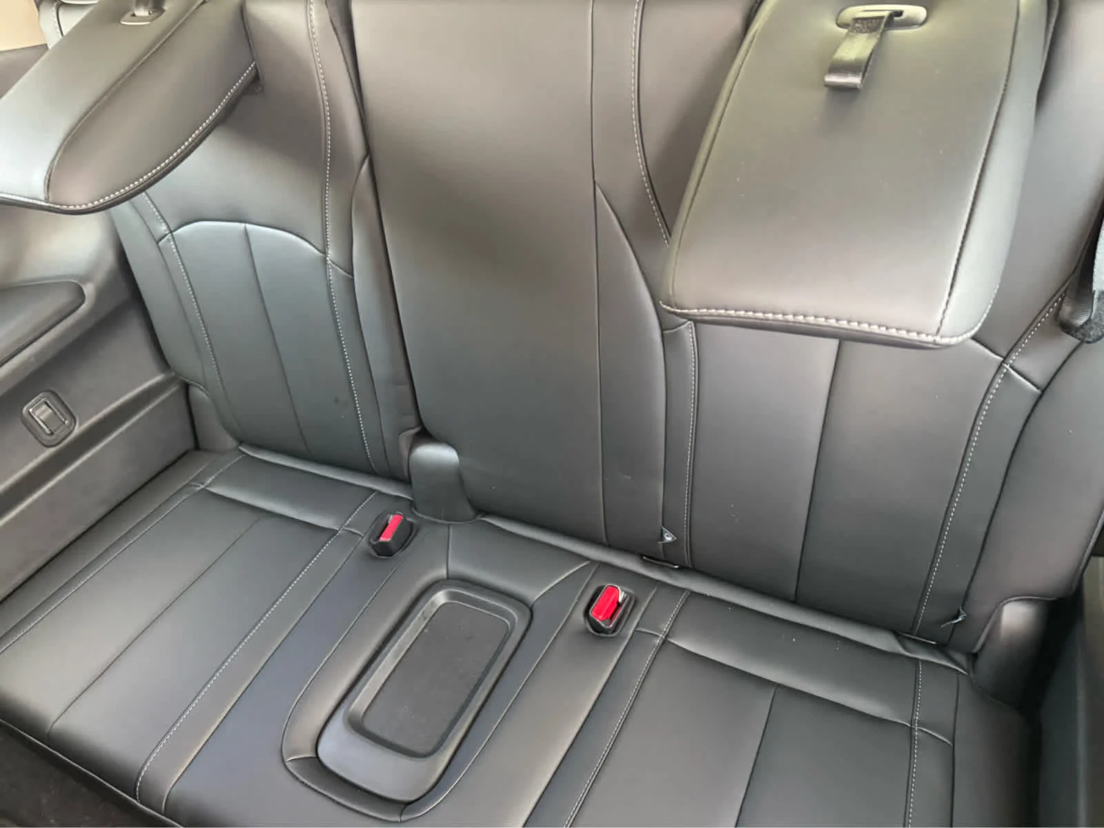 Certified Used 2026 Radiant White INFINITI LUXE image 26