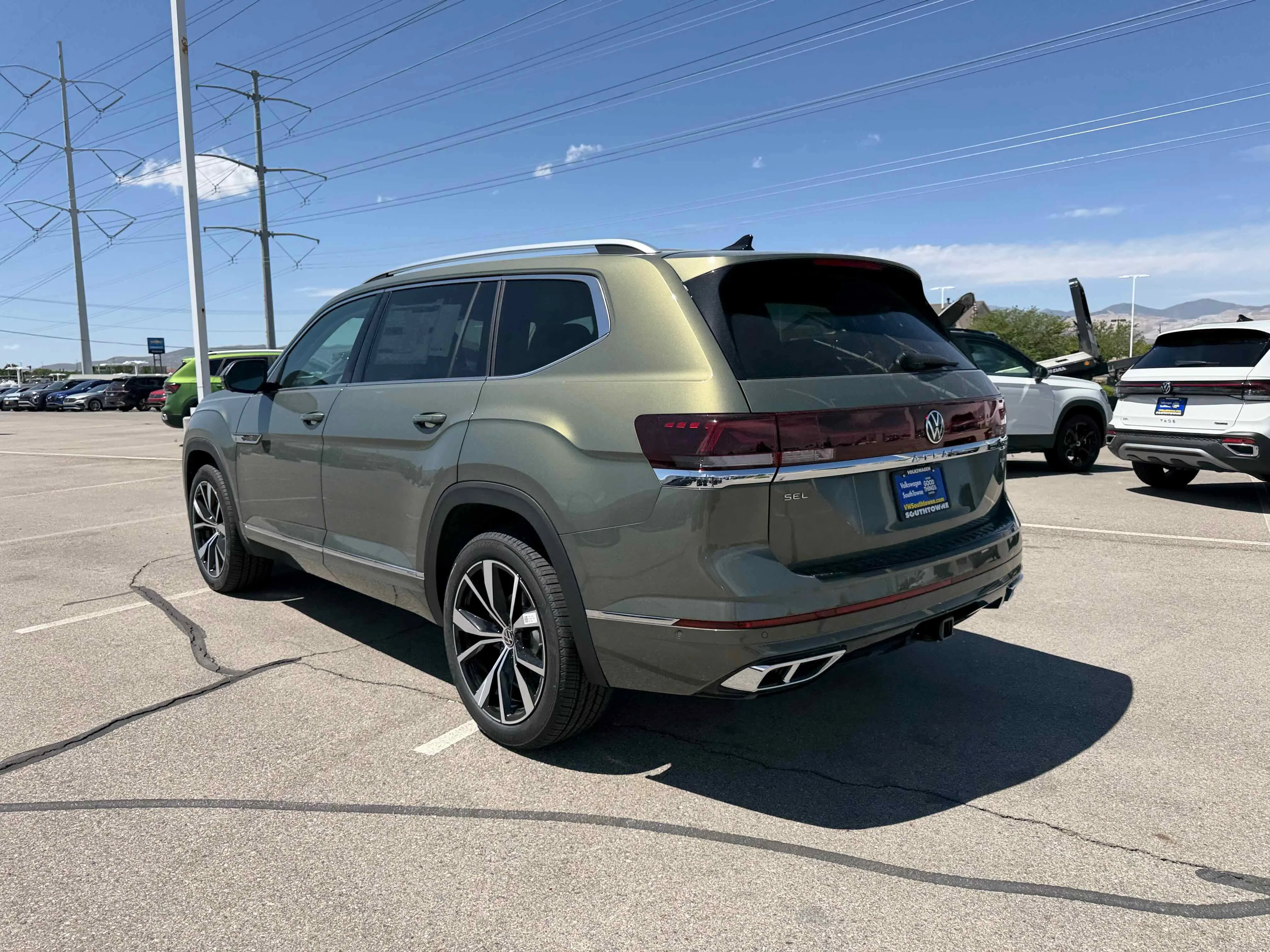 New 2026 Green Volkswagen 2.0T SEL Premium R-Line image 3