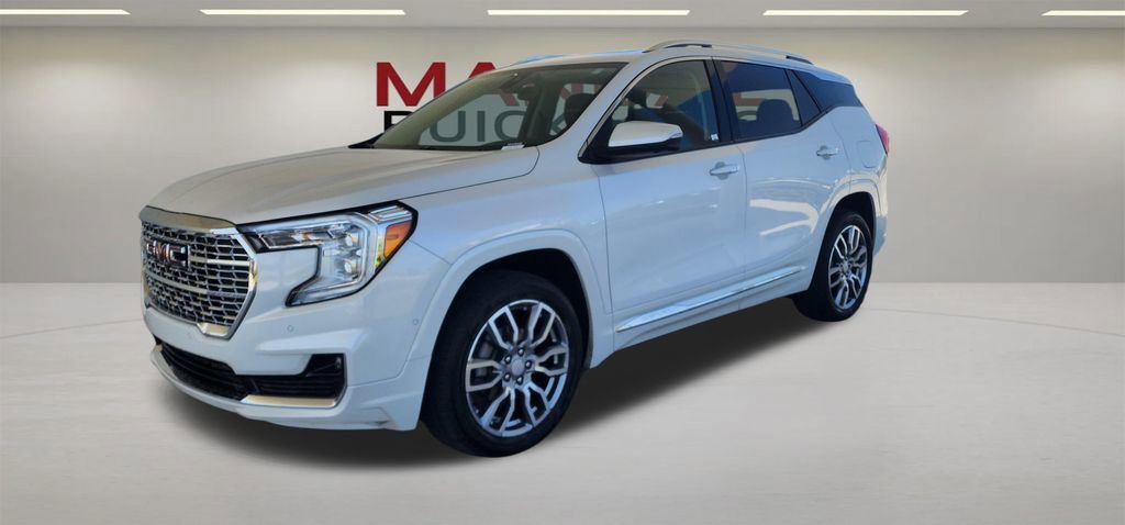 2024 GMC Terrain Denali AWD's photo