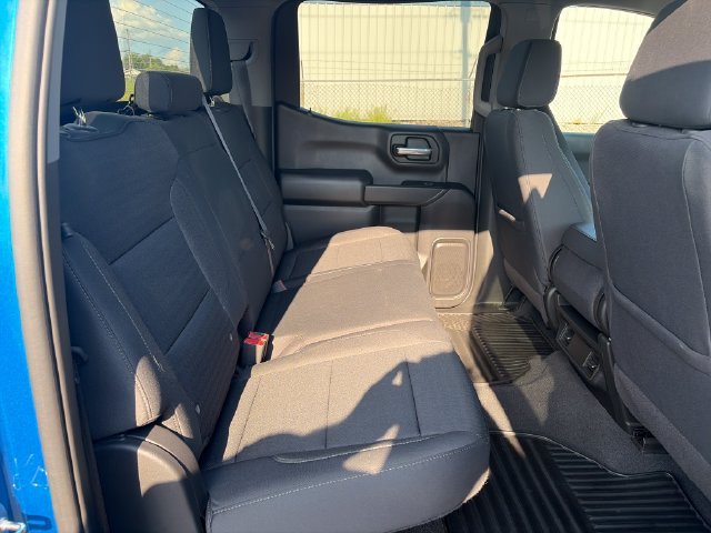 Used 2022 GLACIER BLUE METALLIC Chevrolet Custom image 28