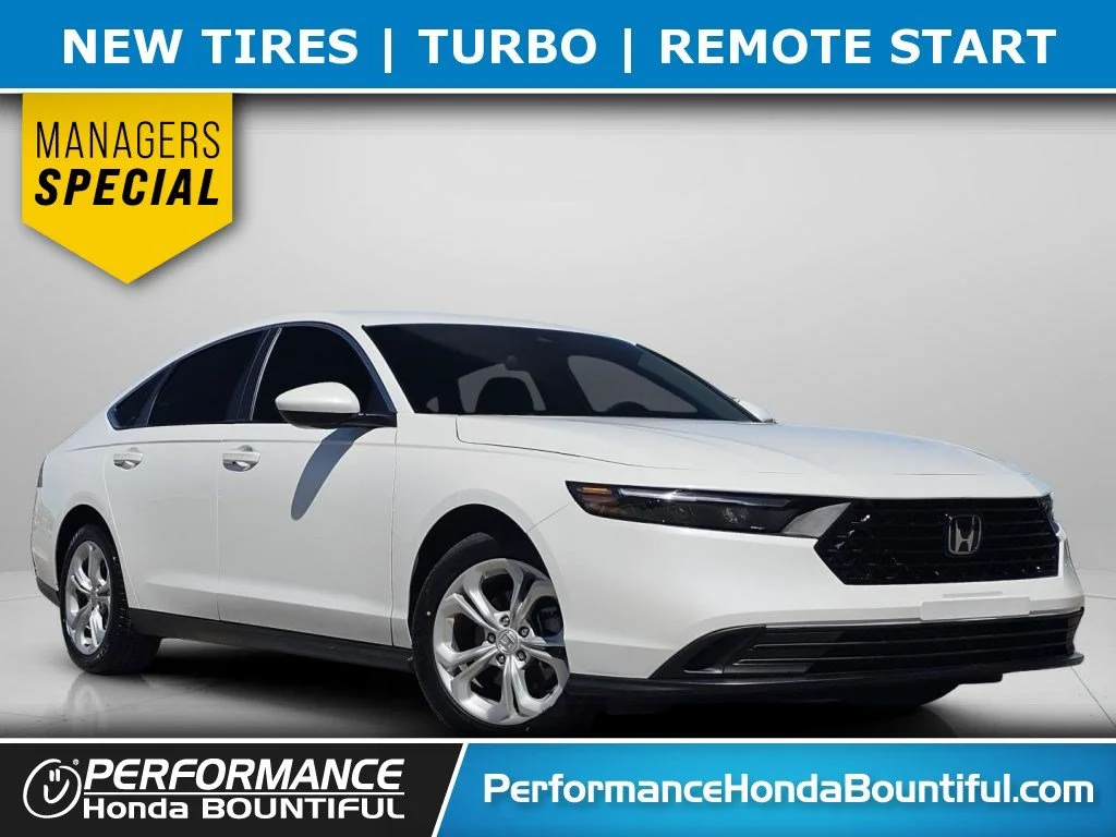 Used 2024 White Honda LX image 1
