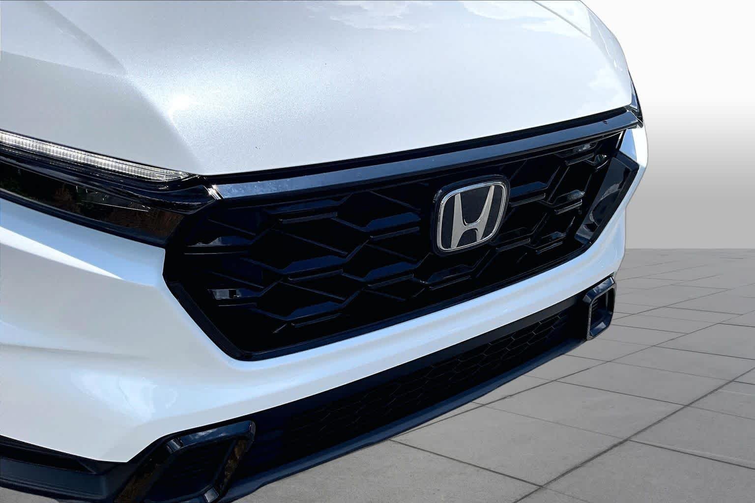 Certified Used 2023 Platinum White Pearl Honda Sport image 30
