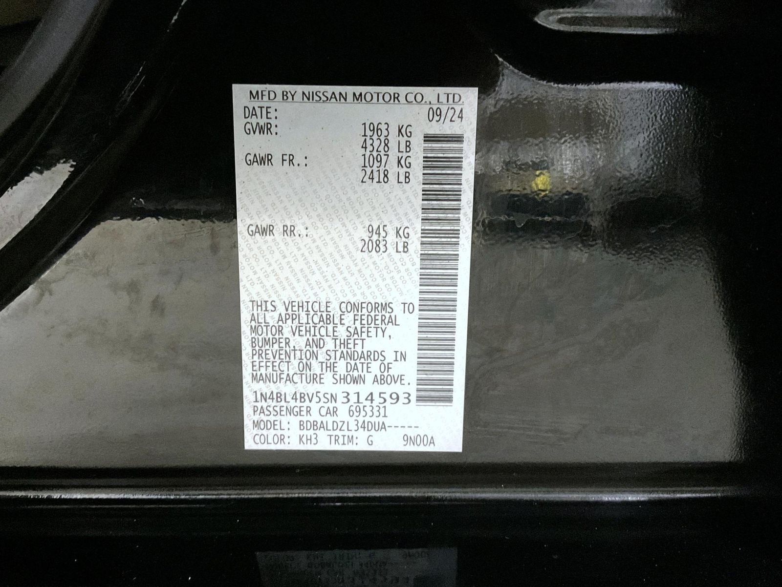 Used 2025 Black Nissan 2.5 S image 25