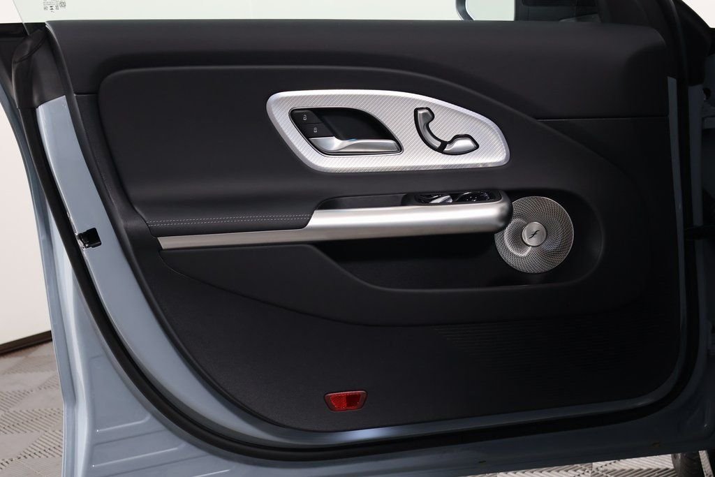 New 2027 Liquid Crystal Green Mercedes-Benz CLA 220 image 7