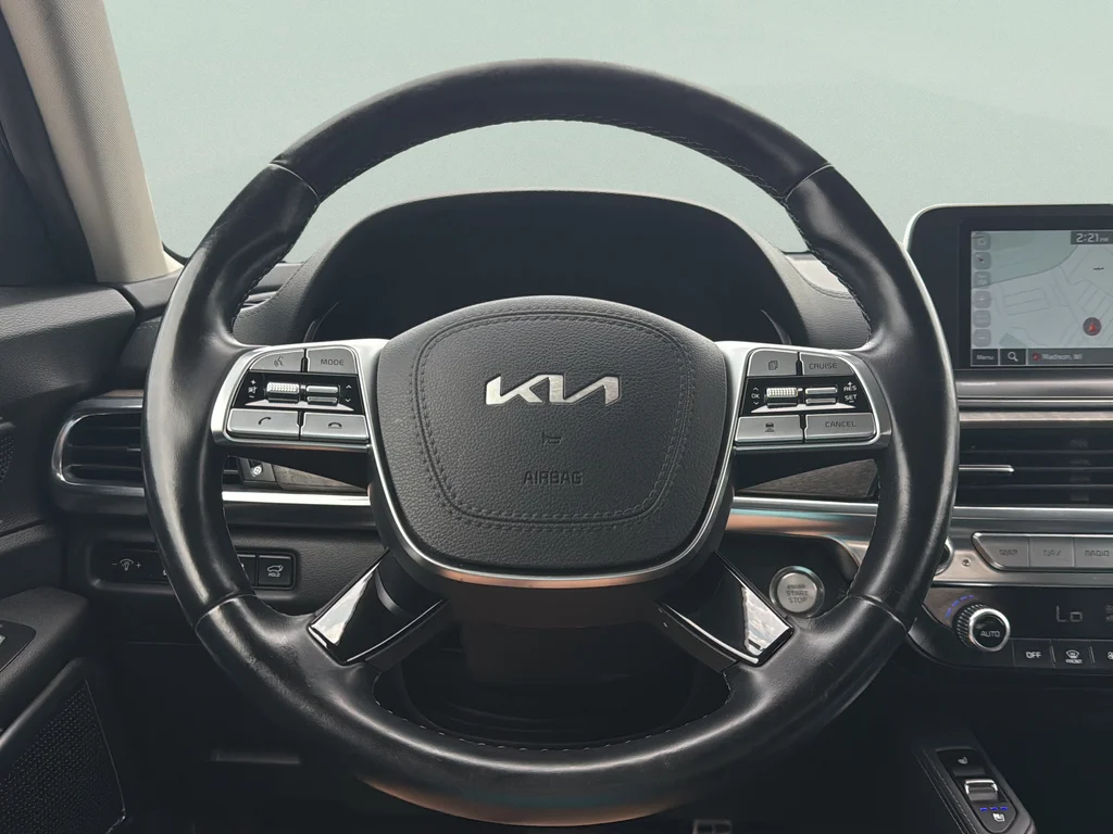 Used 2022 Black Copper Kia SX image 28