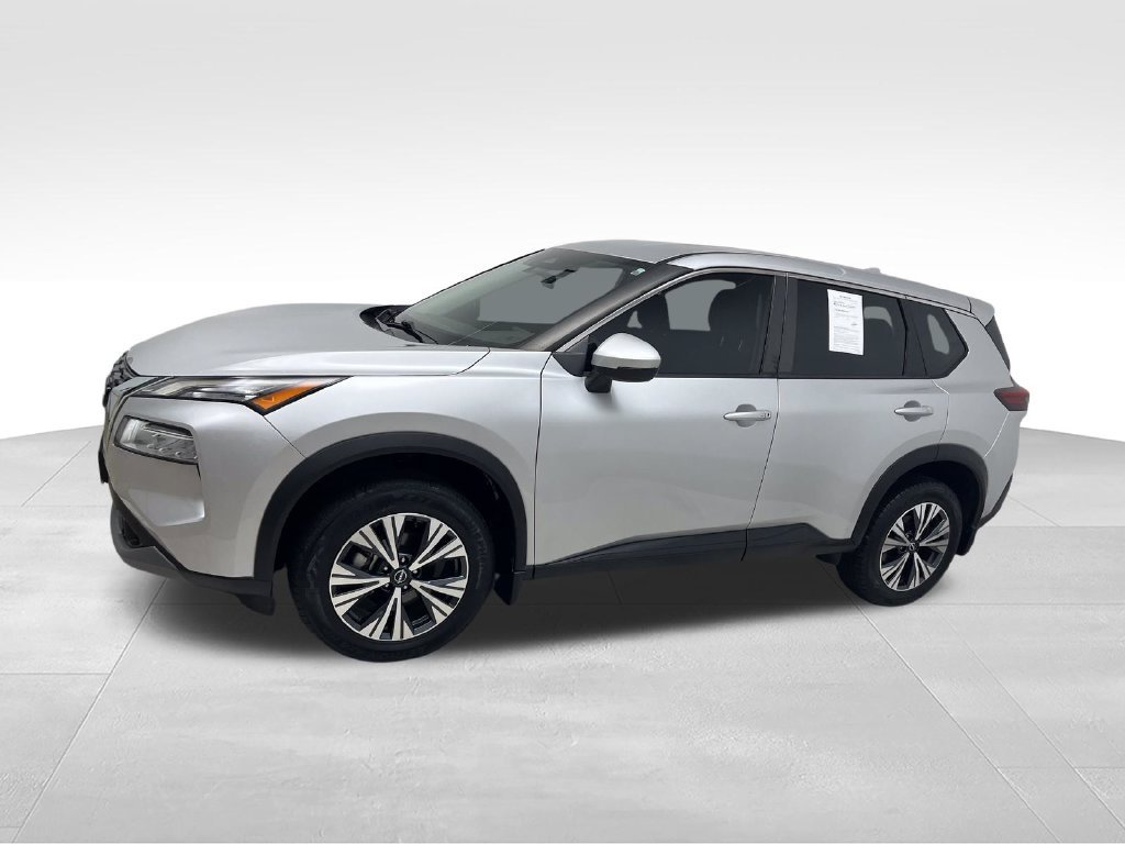 Used 2022 Silver Nissan SV image 2