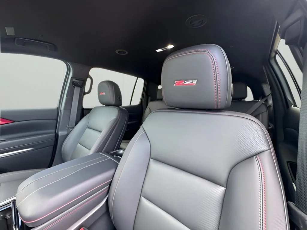 New 2026 Polar White Tricoat Chevrolet Z71 image 16