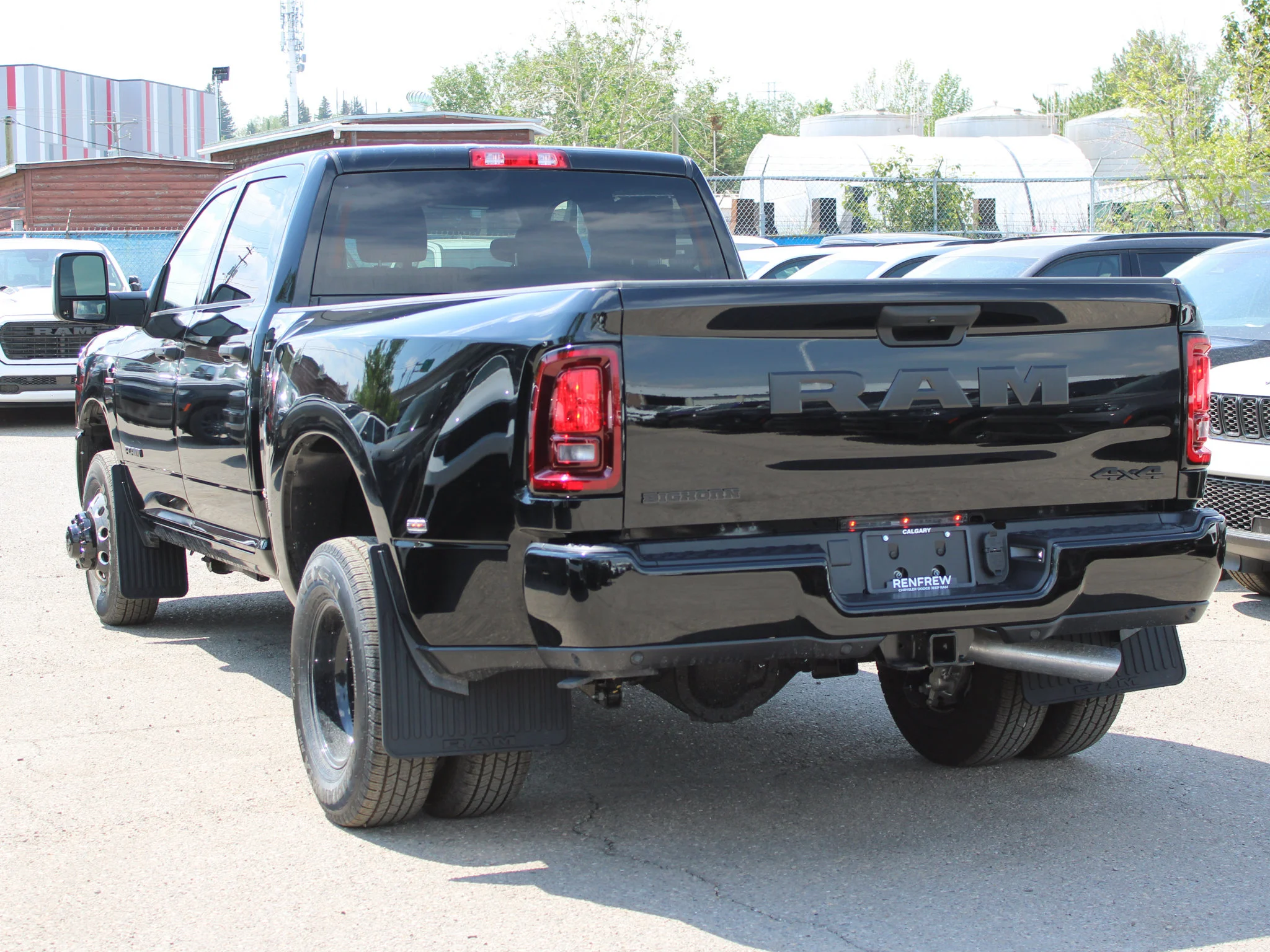 New 2026 Black RAM Big Horn* image 3