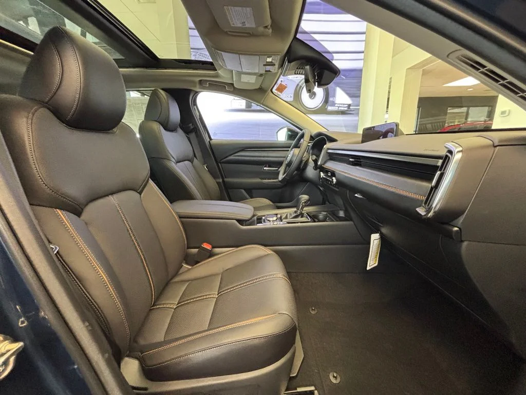 2025 Mazda CX-50 Premium Plus - Photo 22