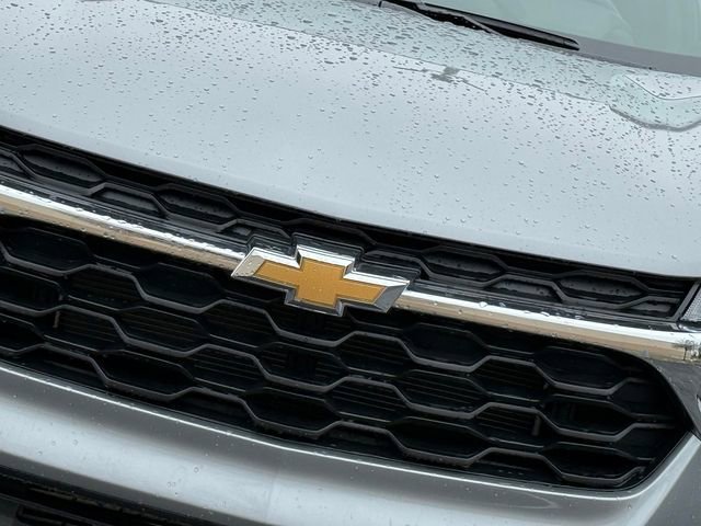 New 2026 Sterling Gray Metallic Chevrolet LT image 3