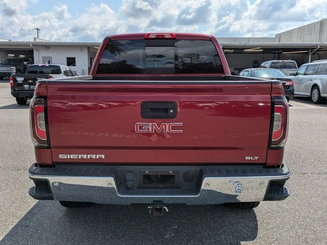 Used 2018 Quartz GMC SLT image 4