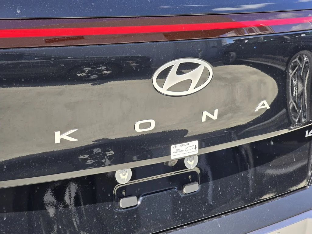 New 2026 Black Hyundai Limited image 6