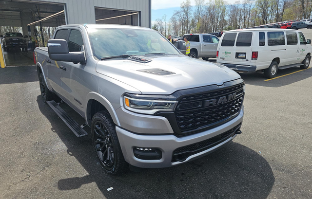 2025 RAM 1500 Limited 4x4 Crew Cab 5'7's photo