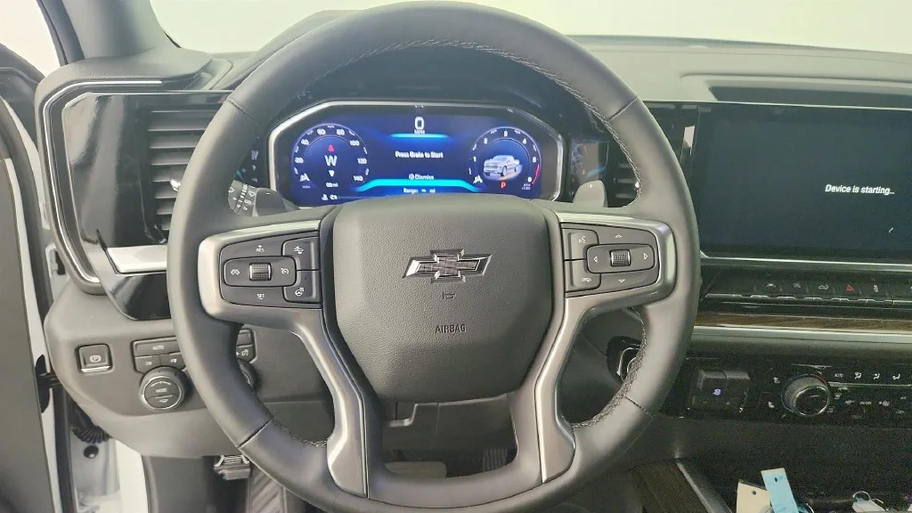 New 2026 Summit White Chevrolet RST image 16
