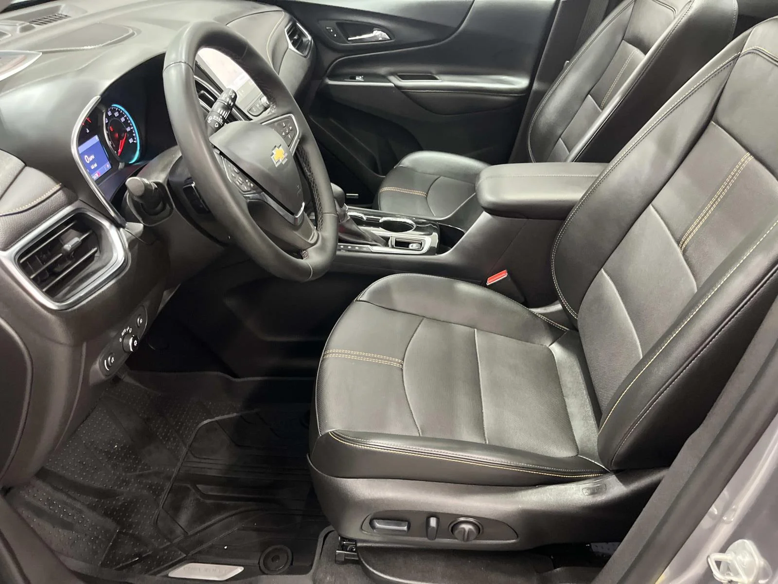 Used 2024 Sterling Gray Metallic Chevrolet Premier image 11