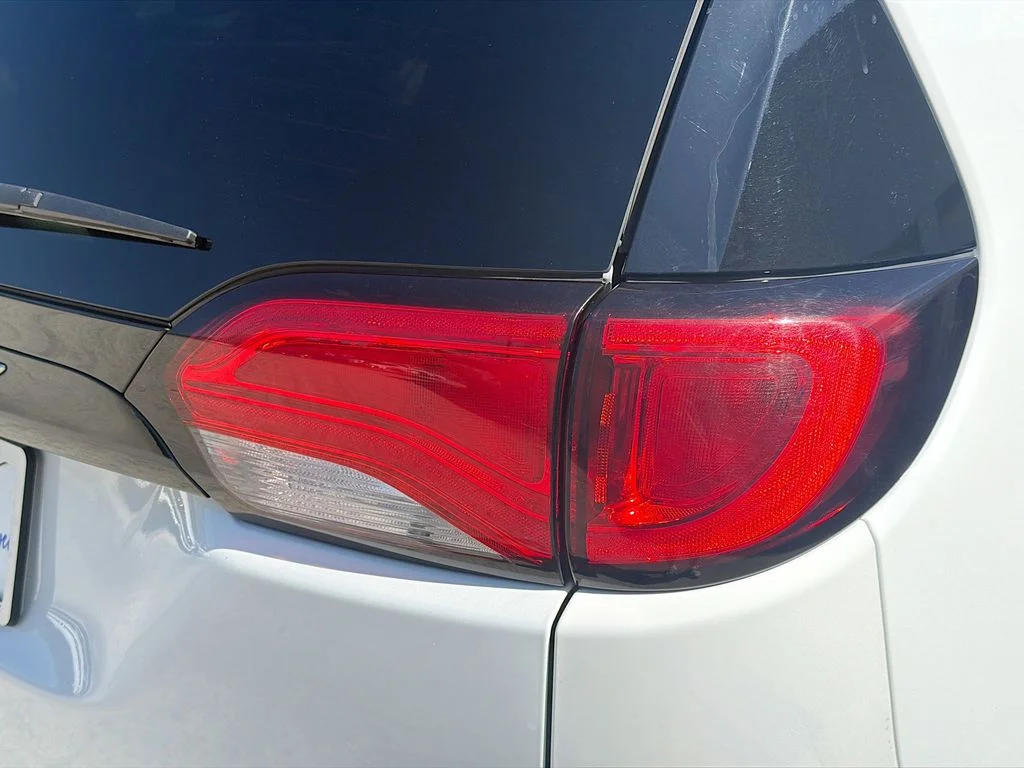 Used 2023 White Chrysler LX image 26