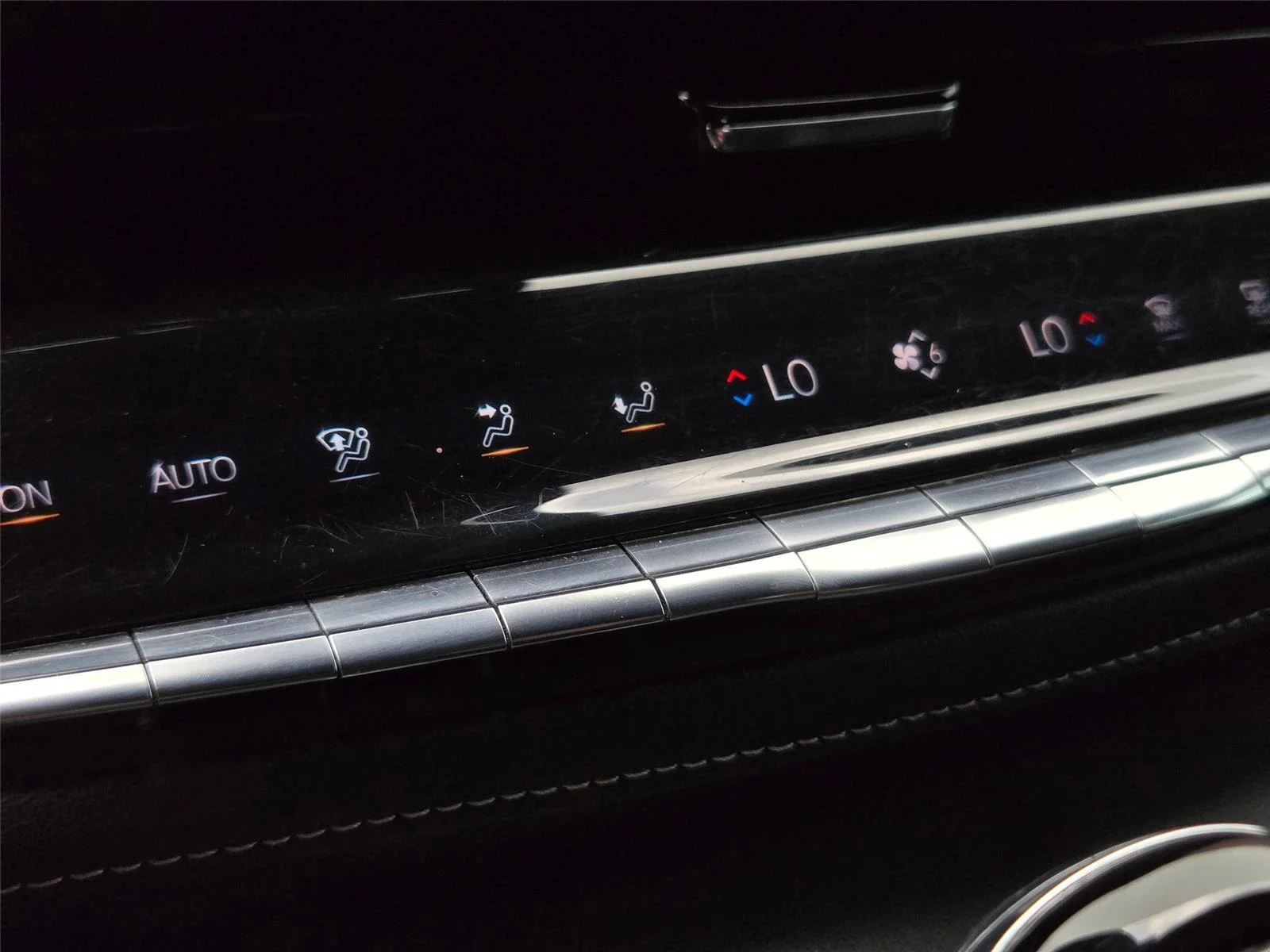 Used 2022 Black Raven Cadillac Luxury image 21