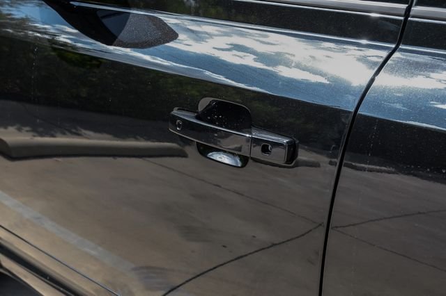 New 2026 Santorini Black Land Rover X-Dynamic SE image 54