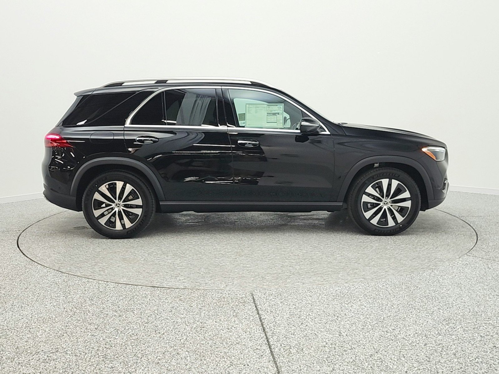 New 2026 Black Mercedes-Benz GLE 350 SUV image 4