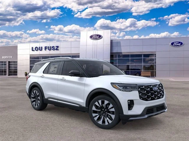 New 2026 Star White Metallic Tri-Coat Ford Platinum image 7