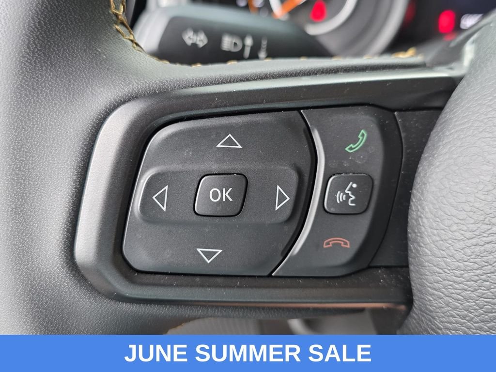 Used 2024 Black Jeep Sport S image 27