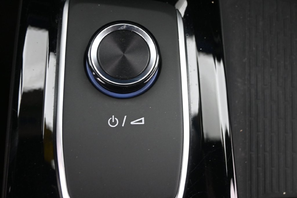 Used 2026 White Buick Preferred image 21