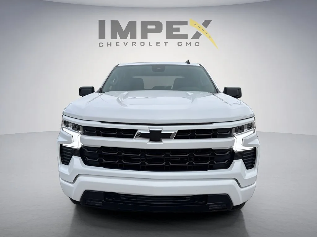 Used 2026 Summit White Chevrolet RST image 8