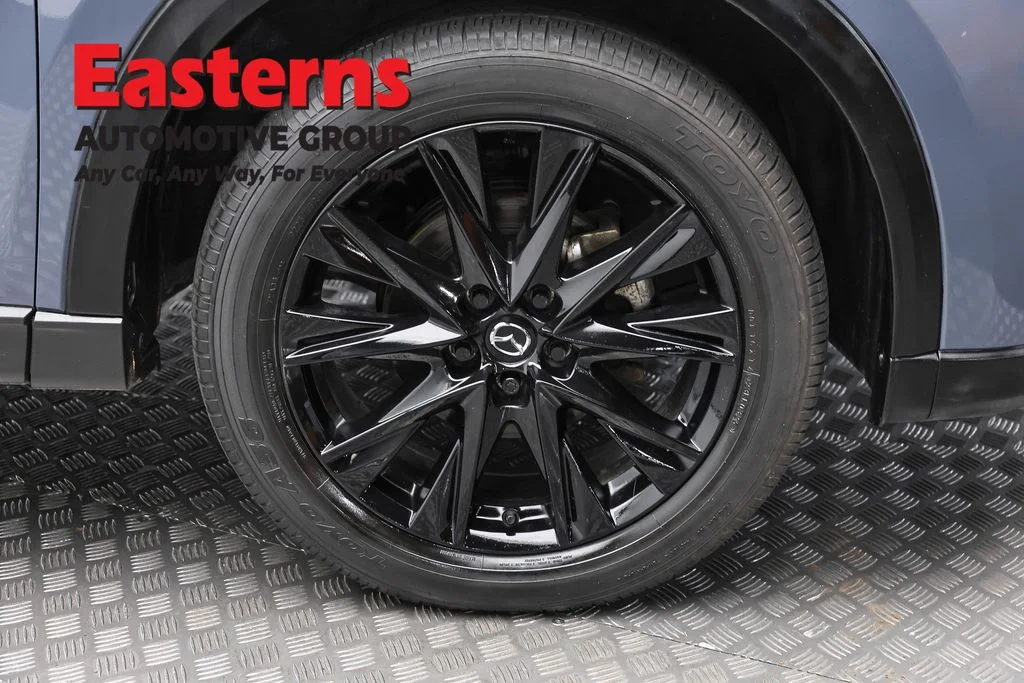 Used 2021 Gray Mazda Carbon Edition image 33