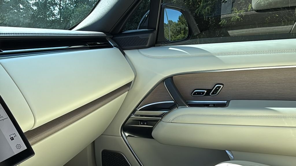 Certified Used 2025 Gray Land Rover Autobiography image 18