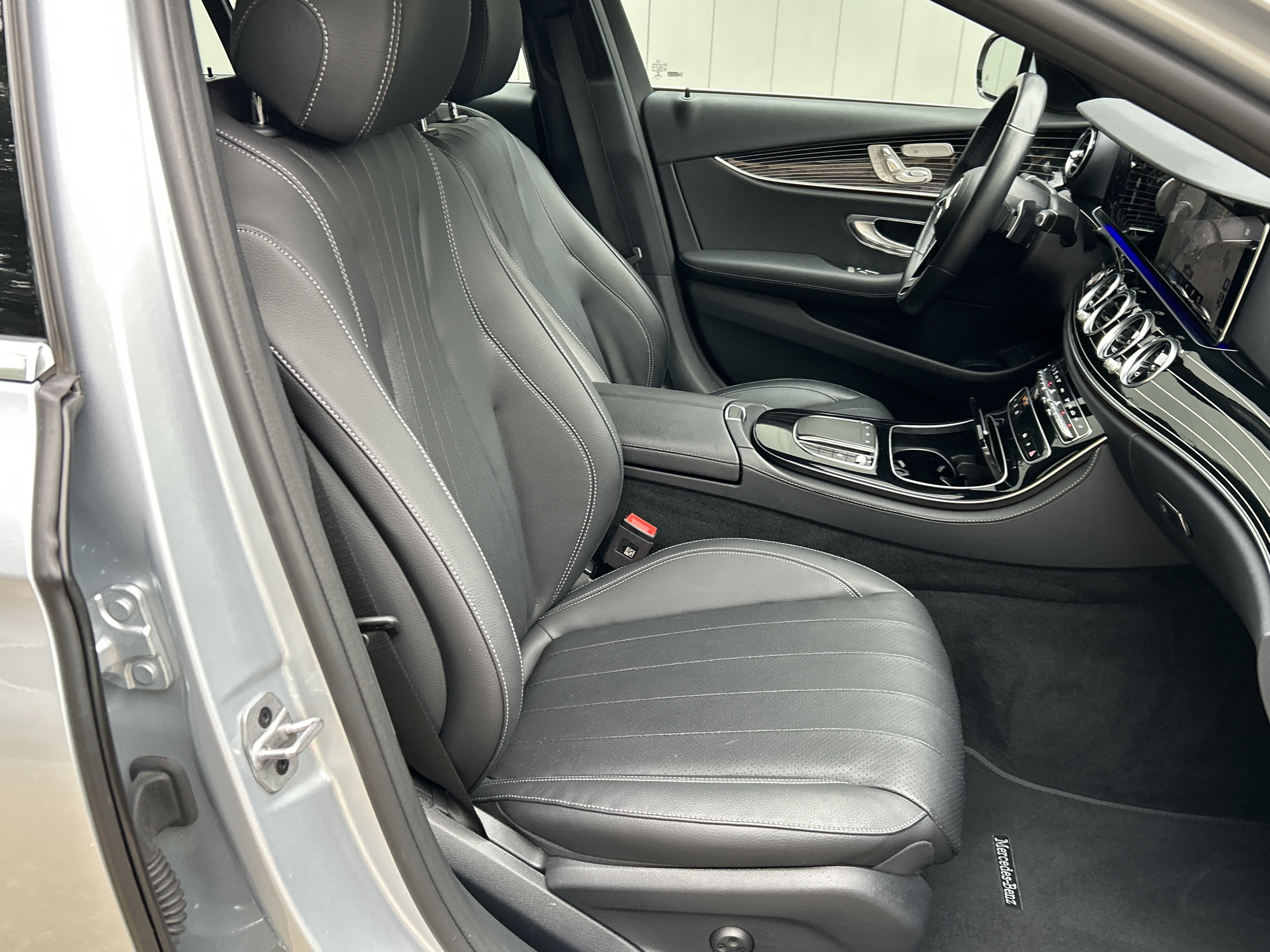 Certified Used 2023 Cirrus Silver Metallic Mercedes-Benz E 350 4MATIC® Sedan image 49