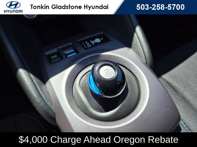 2025 Nissan Leaf S - Photo 30