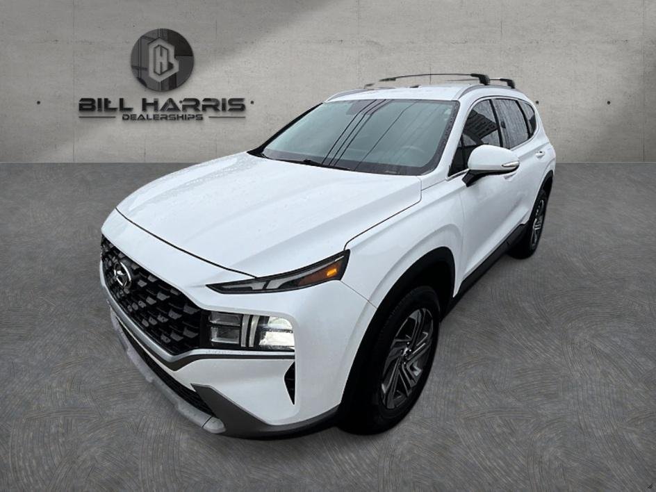 Used 2023 White Hyundai SEL image 1