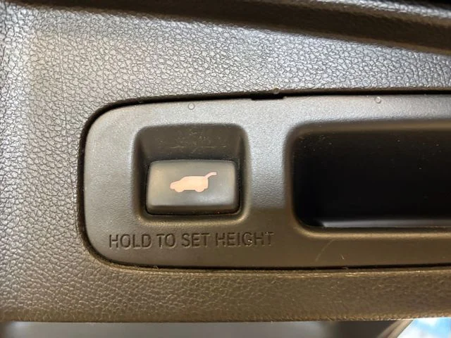 Used 2020 Blue Honda EX-L image 26