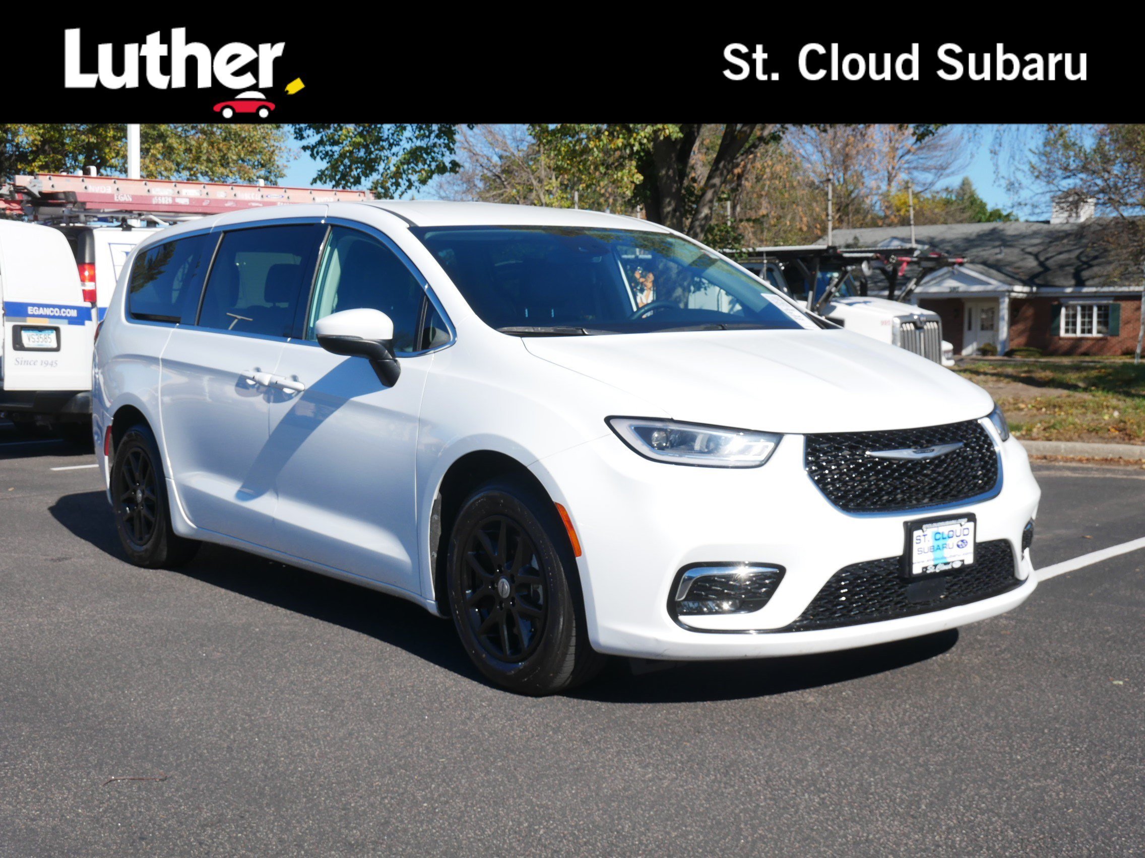 2023 Chrysler Pacifica