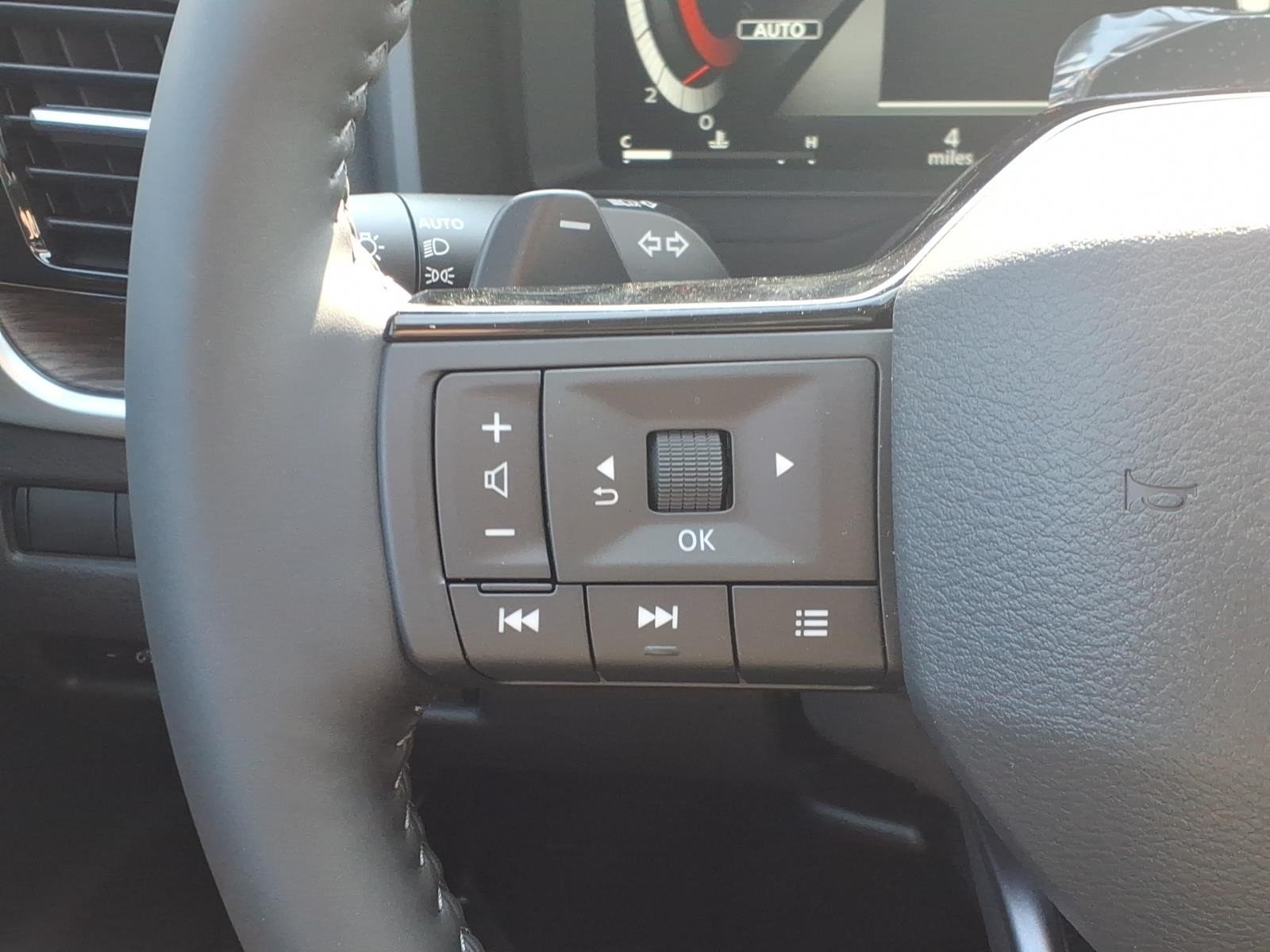 2026 Nissan Rogue Platinum White at Robbins Nissan
