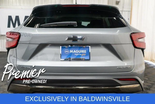 Used 2025 Gray Chevrolet ACTIV image 6