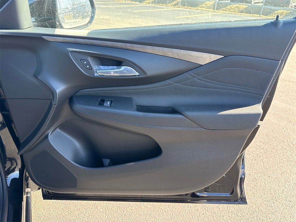 2026 BUICK ENVISTA - Image 32